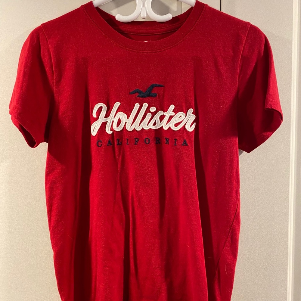 Holister t-shirt